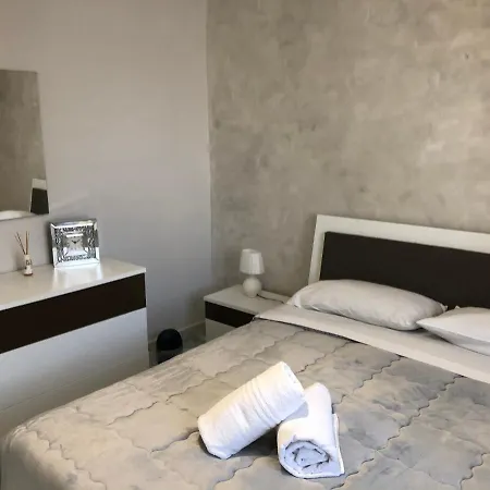 Zona Aeroporto Apartment Lamezia Terme
